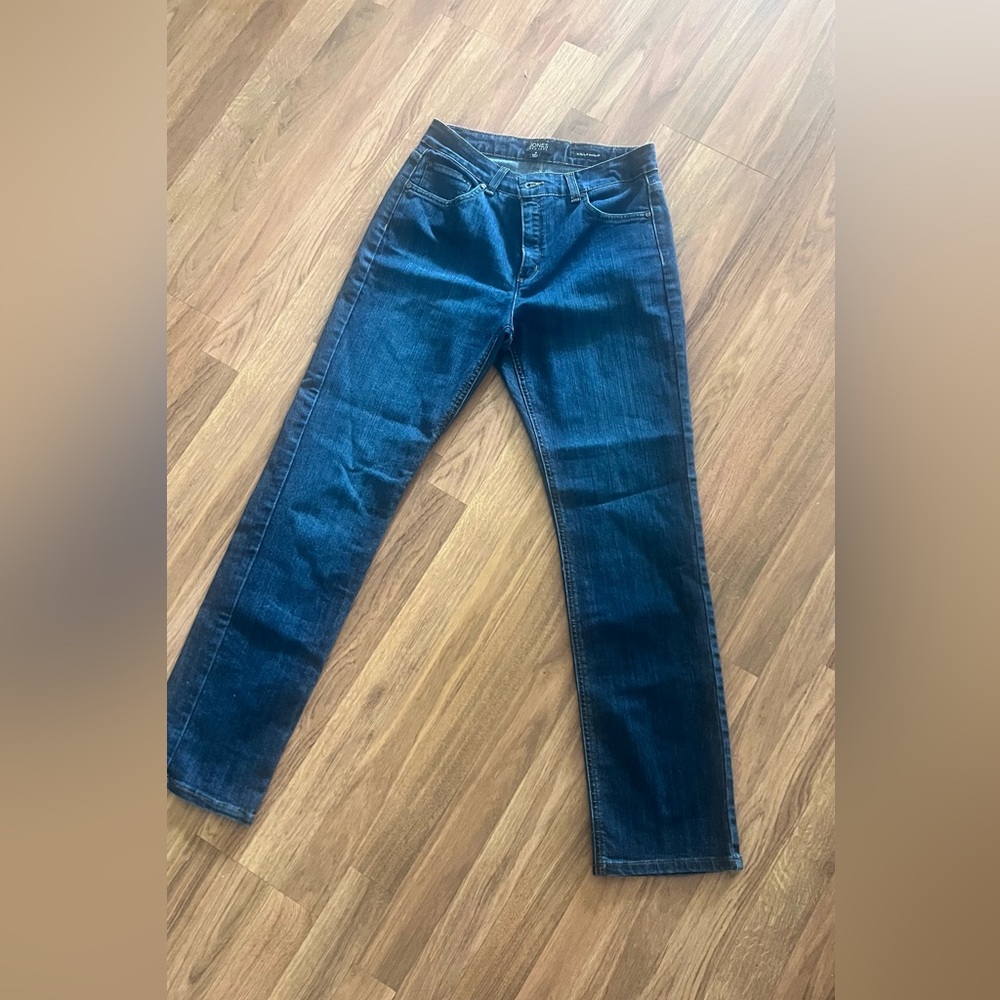 Jones New York Dark Indigo Straight Jeans